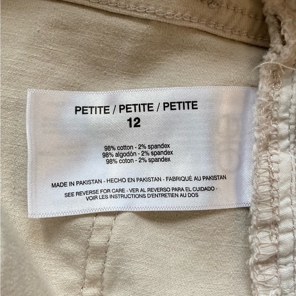 🌞Code Bleu Soho Bermuda EUC - Picture 5 of 5